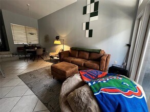 710 NE 1 St in Gainesville, FL - Building Photo - Building Photo
