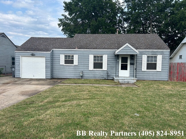 property at 1317 S Fulton Ave