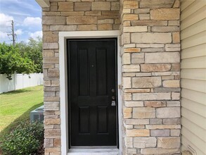 4236 Hartridge Ln in Lakeland, FL - Foto de edificio - Building Photo