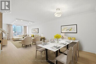 5444 Yonge St in Toronto, ON - Building Photo - Building Photo