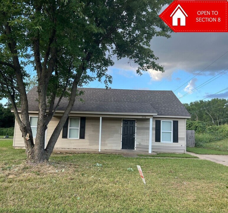 3778 Windermere Rd in Memphis, TN - Building Photo