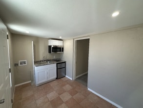 180 S Glenwood St in El Paso, TX - Building Photo - Building Photo