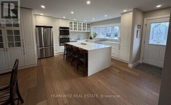 15 Lakeview Ave in St Catharines, ON - Building Photo