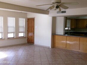 3933 Emory Rd in El Paso, TX - Building Photo - Building Photo