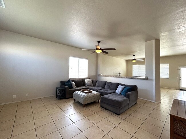 27828 Tangelo St in Cathedral City, CA - Building Photo - Building Photo