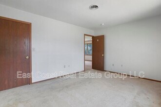 230 Wakefield Rd in Hagerstown, MD - Building Photo - Building Photo