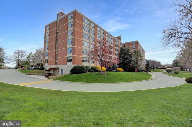 4401 Roland Ave in Baltimore, MD - Building Photo - Building Photo