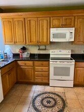 15 Indian Ridge Rd in Newton, MA - Building Photo - Building Photo