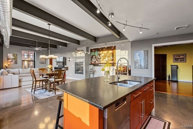 property at 211 W Jefferson St