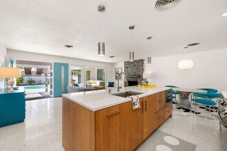 74350 Covered Wagon Trail, Unit 555 in Palm Desert, CA - Building Photo - Building Photo