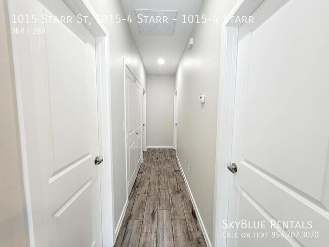 1015 Starr St-Unit -1015-4 Starr in Mercedes, TX - Building Photo - Building Photo