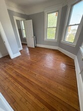 21 Vail St, Unit 3L in Newark, NJ - Foto de edificio - Building Photo
