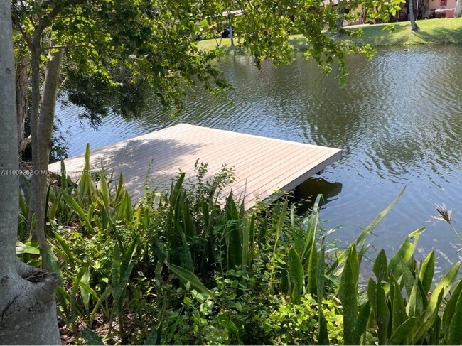 12330 Griffing Blvd in North Miami, FL - Building Photo - Building Photo