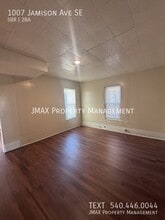 1007 Jamison Ave SE in Roanoke, VA - Building Photo - Building Photo