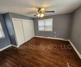 3823 Bell St in Kansas City, MO - Building Photo - Building Photo