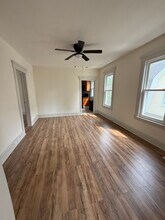 653 Jefferson Ave, Unit 2nd fl in Elizabeth, NJ - Building Photo - Building Photo