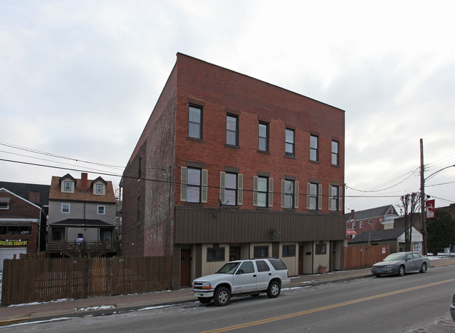 811-813 Monongahela Ave in Glassport, PA - Building Photo - Building Photo