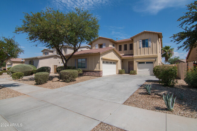 13838 W Ventura St in Surprise, AZ - Foto de edificio - Building Photo