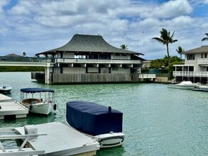 369 Opihikao Pl in Honolulu, HI - Building Photo - Building Photo