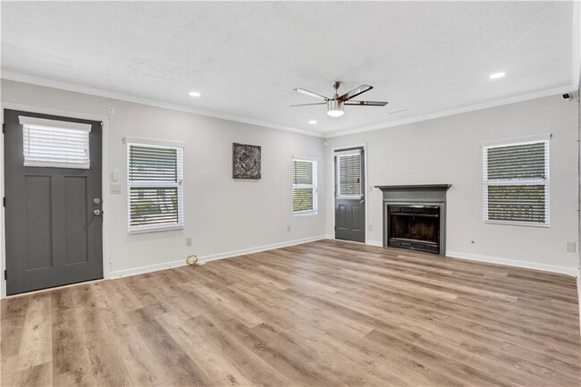 3242 Kingswood Glen in Decatur, GA - Building Photo - Building Photo
