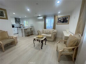 15032 Valley Vista Blvd in Los Angeles, CA - Building Photo - Building Photo