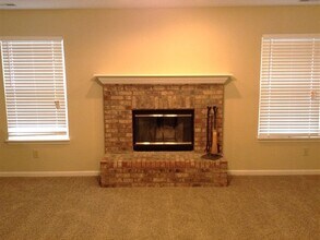 10534 Aspen Dr in Fishers, IN - Building Photo - Building Photo