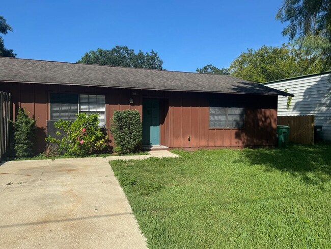 property at 301 Cavanah Dr