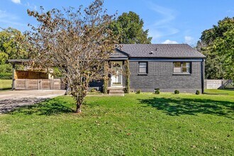 313 James Ave in Franklin, TN - Building Photo - Building Photo