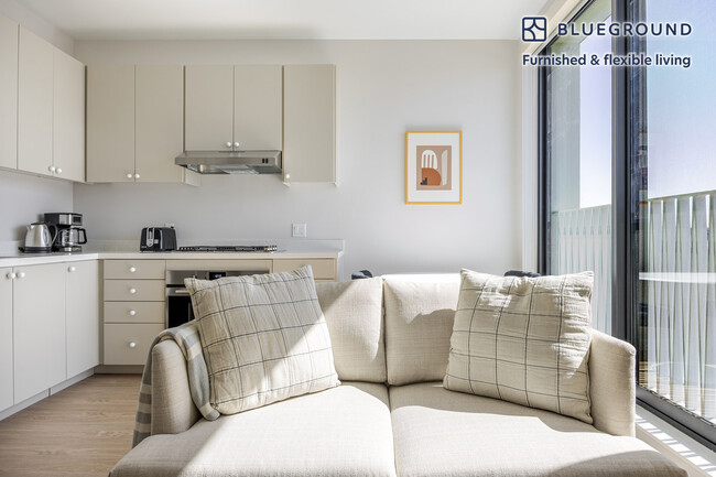 200 Mesnager St, Unit FL3-ID1249 in Los Angeles, CA - Building Photo - Building Photo