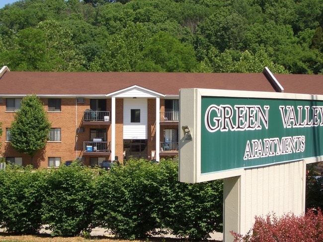 Green Valley Apartments in Cincinnati, OH - Building Photo - Building Photo