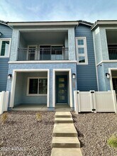 8149 E Petunia Ave in Mesa, AZ - Building Photo - Building Photo