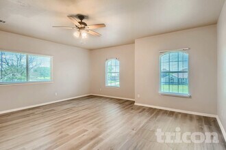 761 Meghann Ln in Waxahachie, TX - Foto de edificio - Building Photo