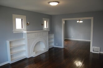 430 S Monterey Ave in Villa Park, IL - Building Photo - Building Photo