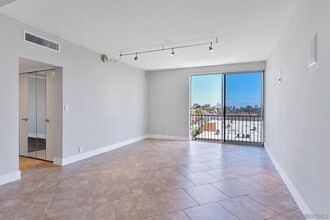 3310 First Ave. in San Diego, CA - Building Photo - Building Photo