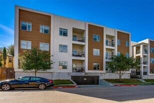 5718 McCommas Blvd in Dallas, TX - Building Photo