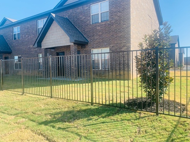 property at 2509 Forest Home Rd