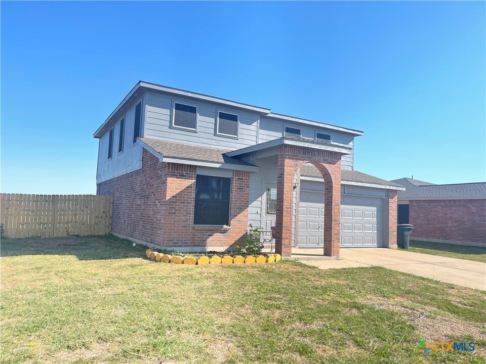 2508 Mikulec Dr in Killeen, TX - Building Photo