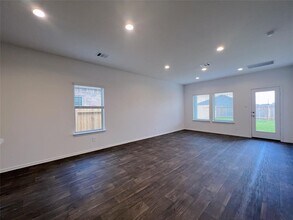 21186 Alder Oaks Dr in New Caney, TX - Building Photo - Building Photo