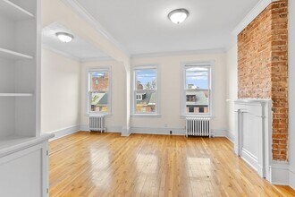 34 Erie St in Jersey City, NJ - Building Photo - Building Photo