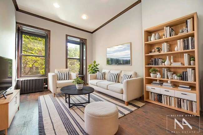 property at 533 3rd St