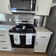 Lakeside Village in Thousand Oaks, CA - Building Photo - Building Photo