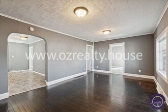 1647 Eleanor Ave in Toledo, OH - Building Photo - Building Photo