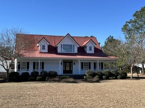 515 Beaver Dam Rd in Odum, GA - Building Photo - Building Photo