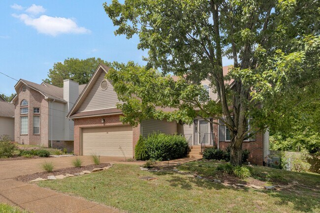 5204 Catspaw Dr in Nashville, TN - Building Photo - Building Photo