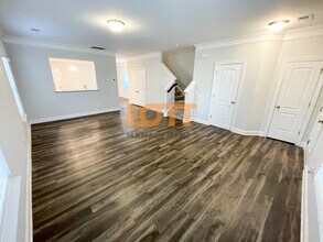 344 Arnold Mill Rd in Simpsonville, SC - Foto de edificio - Building Photo