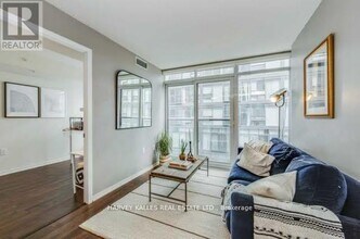 36-17036 Lisgar St in Toronto, ON - Building Photo - Building Photo