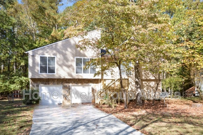 property at 3822 Nowlin Rd