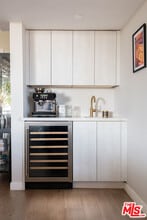 8401 Fountain Ave in West Hollywood, CA - Building Photo - Building Photo