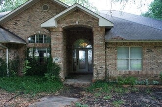 355 Beachside Dr in Trinidad, TX - Building Photo - Building Photo