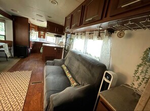 2750 Lent Rd in Apopka, FL - Foto de edificio - Building Photo